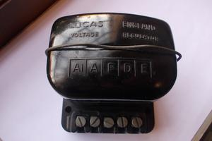 Regolatore di tensione MG-Triumph-Alfa Romeo