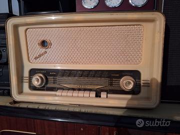 Radio Nova N1750