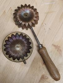 Antico stampo per stoffa e cuoio.