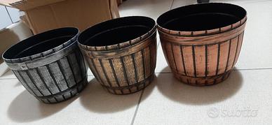 Sottovaso set 3 pezzi. Pvc.