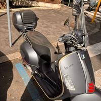Piaggio Vespa 300 GTS - 2019