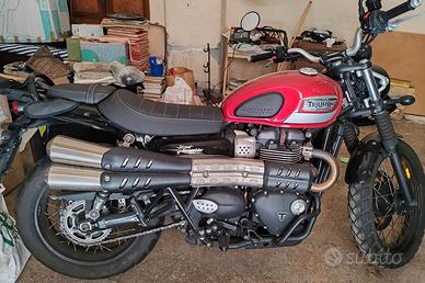 Triumph street scrambler 900