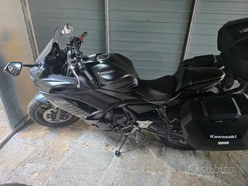 Kawasaki Ninja 650 come nuova Tourer