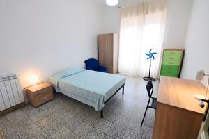 Studenti uomini 2 stanze singole zona Cibali
