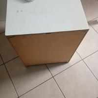 Comodini Ikea