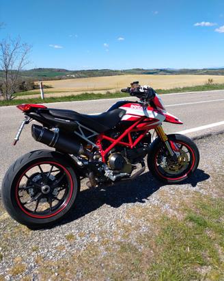 Ducati Hypermotard 1100