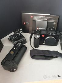 Leica SL (Typ 601)+ obiettivi e accessori 
