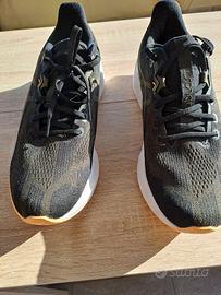 Scarpe running asics