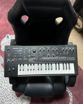 ROLAND JD XI