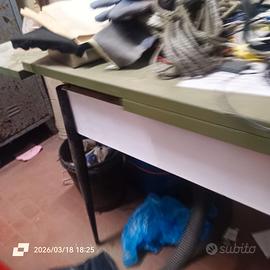 Tavolo da pranzo bicolore