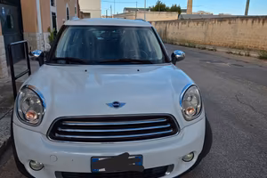 mini countryman One D