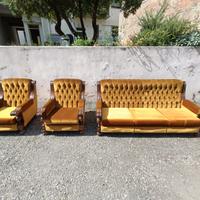 vend 1 divano e 3 poltrone 