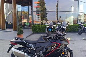 Suzuki GSX Hayabusa 1300 Nero Memphis