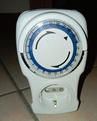 Programmatore Timer Meccanico Giornaliero, Spina I
