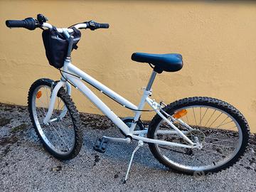 Bici Mountain Bike 24" ragazzino/a 9-12 anni