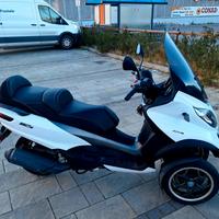 Piaggio Mp3 300 i.e. LT Abs