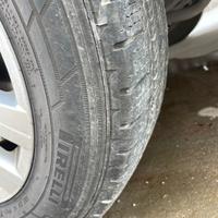 Pneumatici Auto