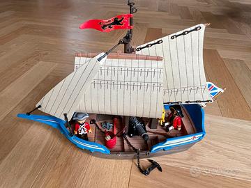 PLAYMOBIL 5140 PIRATI Barca a vela