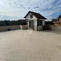 3 LOCALI A MARANO DI NAPOLI