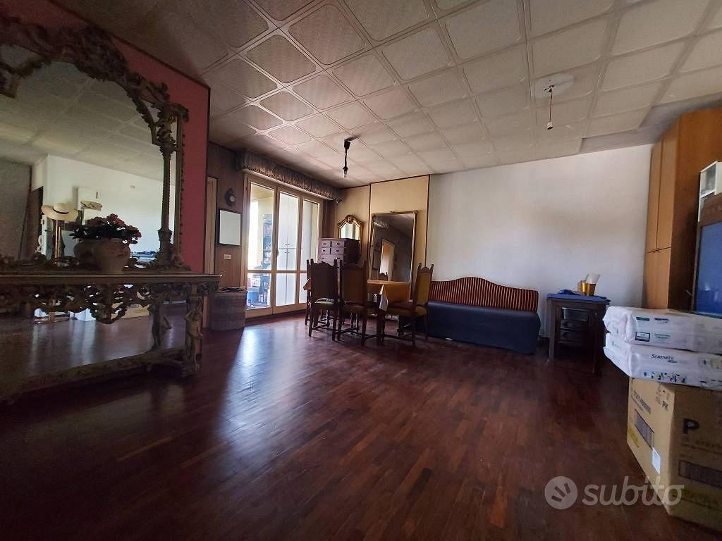 Appartamento – Pesaro, Miralfiore, Villa San Martino - Altro