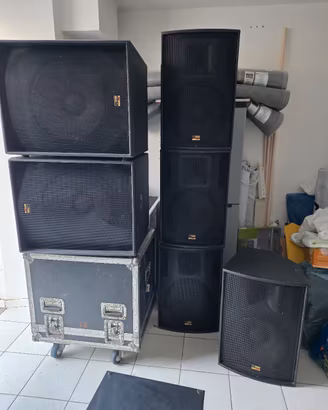 Impianto Audio Professionale con amplificatori