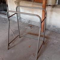 Base in ferro per scrivania