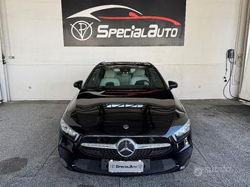 MERCEDES-BENZ A 180 d Automatic Premium