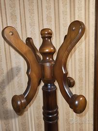 attaccapanni in legno 