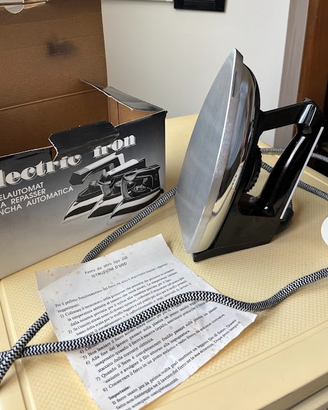 Ferro da stiro Electric iron