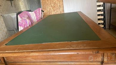 Tavolo da gioco tappeto verde