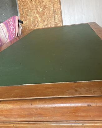 Tavolo da gioco tappeto verde