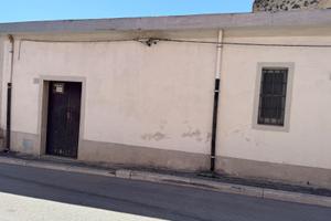 IMMOBILE cat. C2 a Cerchio (AQ)