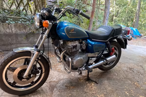 Honda CM400T