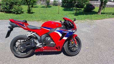 Honda Cbr 600 RR 2024