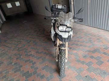 BMW GS 800