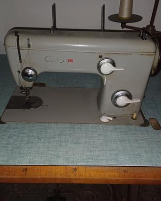 Pfaff 260 macchina da cucire professionale
