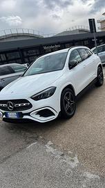 GLA 200d Mercedes anno 2024 auto da vetrina