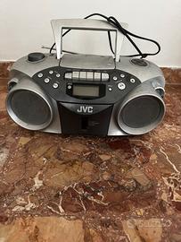 Radio con cassetta vintage