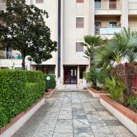 Via S.M. Mazzarello pentavani con 3 posti auto