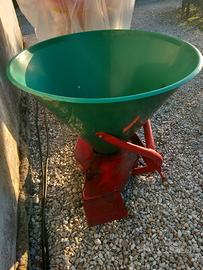 Spandiconcime vigneto 