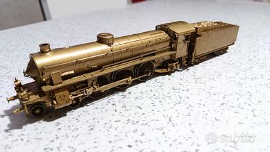 Rivarossi locomotiva FS 691