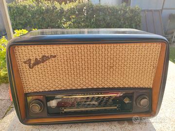 Radio vintage TELEFUNKEN -TELESTAR-
