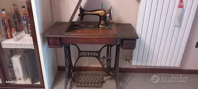 Macchina da cucire singer