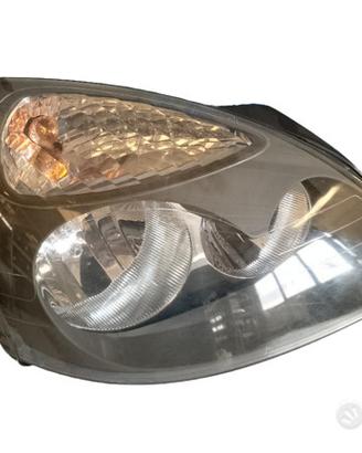 Faro anteriore destro Renault Clio II serie