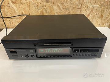 Lettore CD Onkyo DX-6750