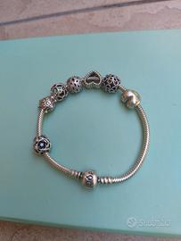 Bracciale Pandora + charms + clip