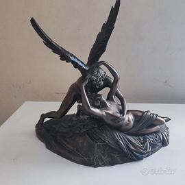 Statua Amore e Psiche in resina bronzata