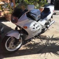 Honda vfr 750 f - ricambi