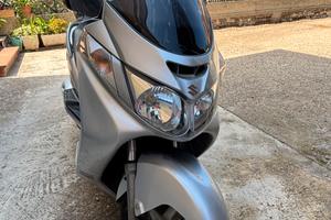 Suzuki Burgmann 400cc