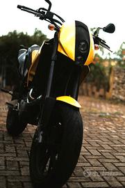 KTM 640 Duke II - 2005